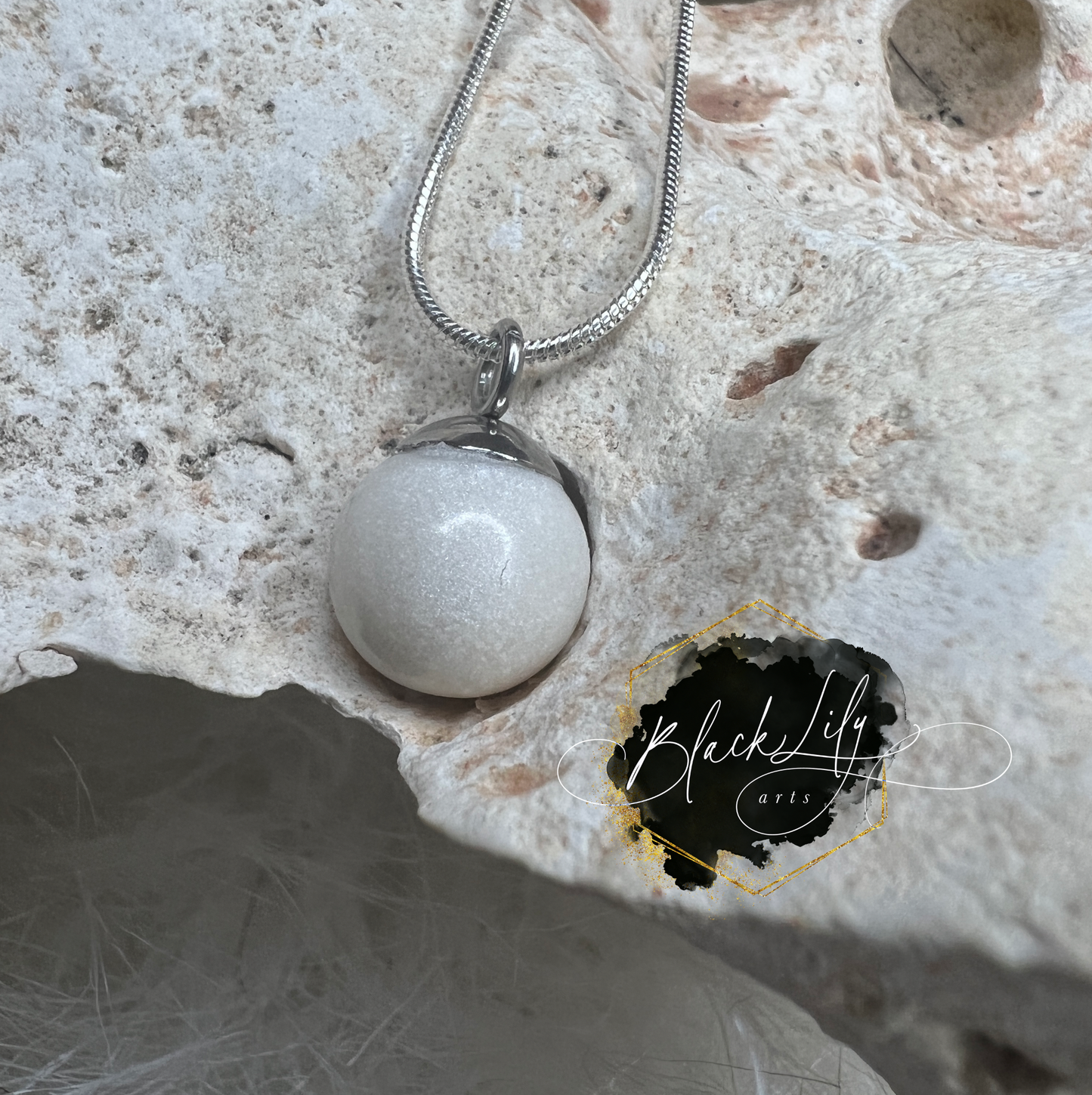 Keepsake Necklace - Pearl Pendant